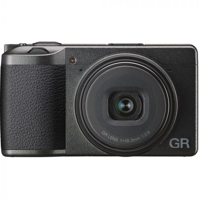 Ricoh GR III HDF Digital Camera